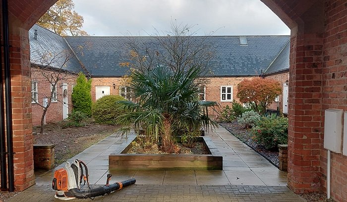 Commercial Grounds Maintenance